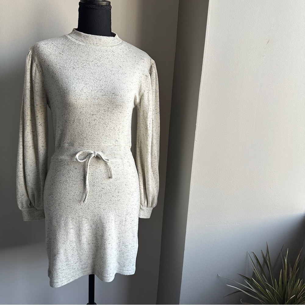 *TOPSHOP* Ivory Knit Sweater Dress Size 6